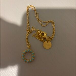 Chic Gold Necklace with Turquoise Accents